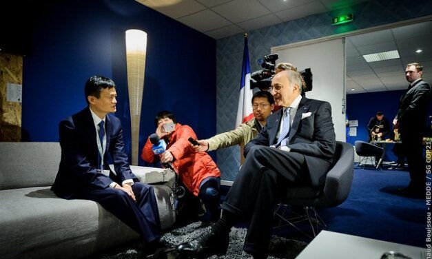 Le groupe de e-commerce Alibaba présente un bénéfice en forte hausse