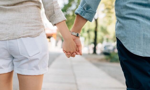 Confinement et technologie : Comment l’amour se digitalise en période de pandémie (infographie)
