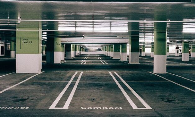 Unikie présente Automated Factory Parking, sa solution de parking intelligent